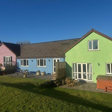 Trenewydd Farm Holiday Cottages Кардиган Экстерьер фото