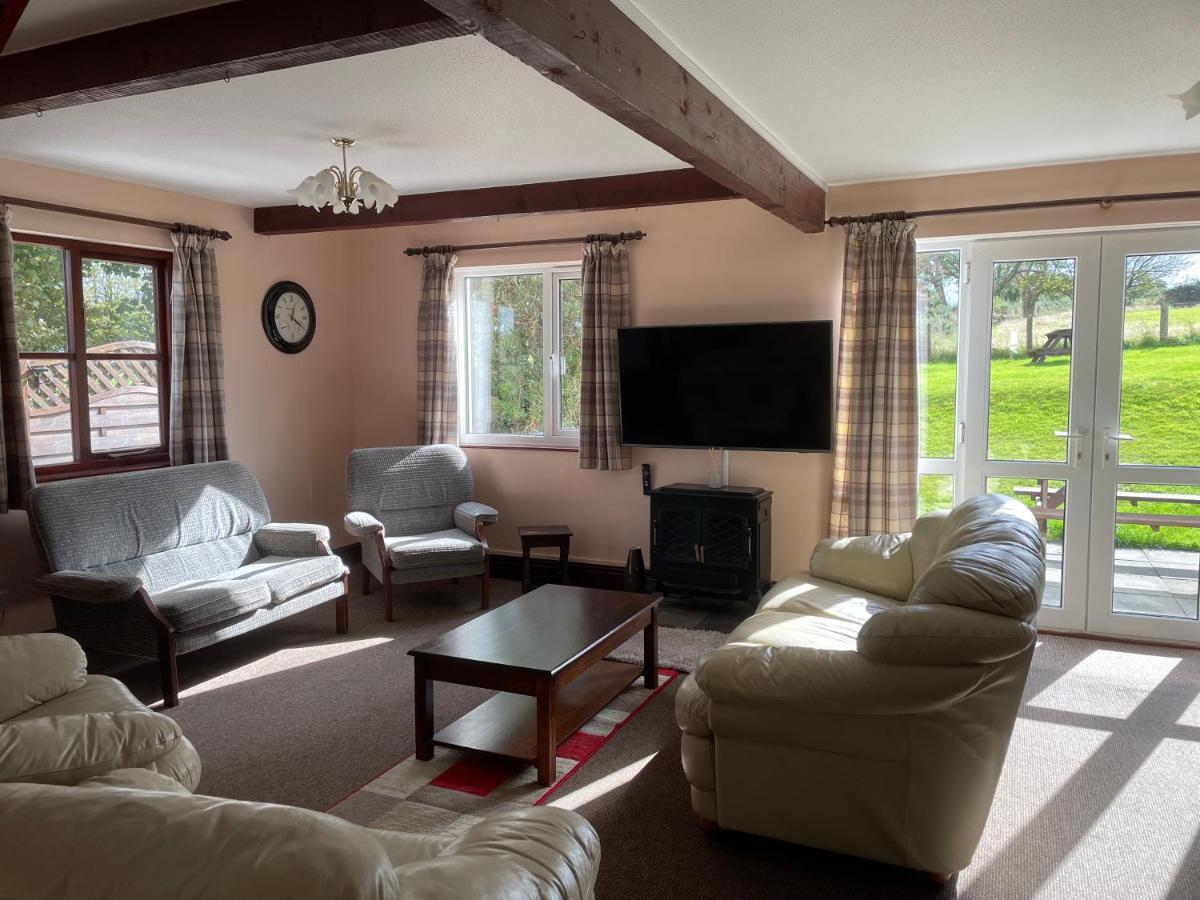 Trenewydd Farm Holiday Cottages Кардиган Экстерьер фото