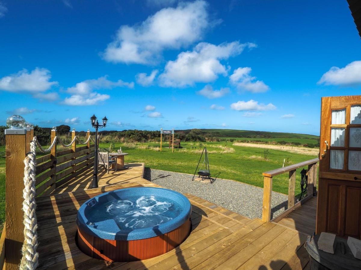 Trenewydd Farm Holiday Cottages Кардиган Экстерьер фото