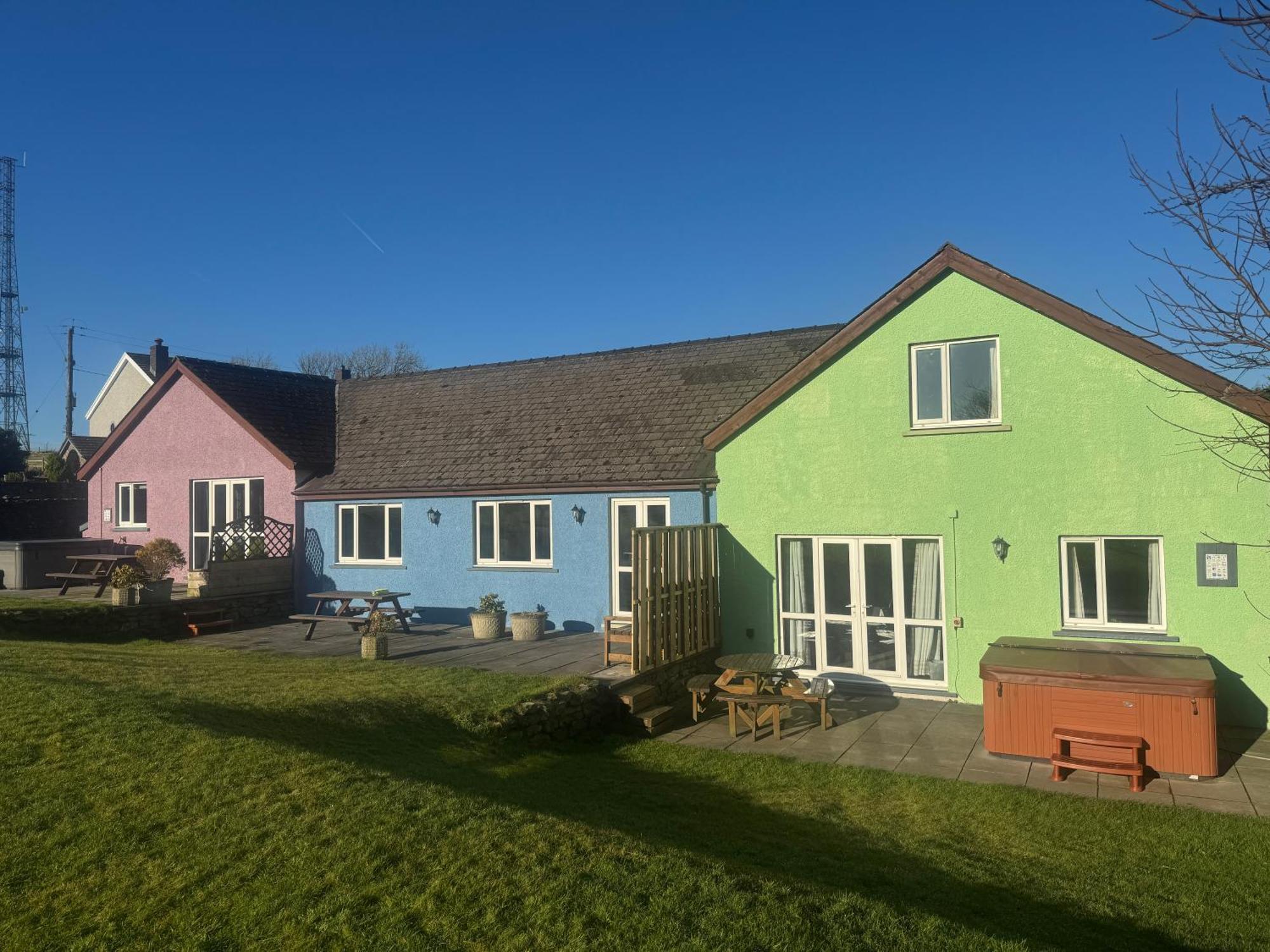 Trenewydd Farm Holiday Cottages Кардиган Экстерьер фото
